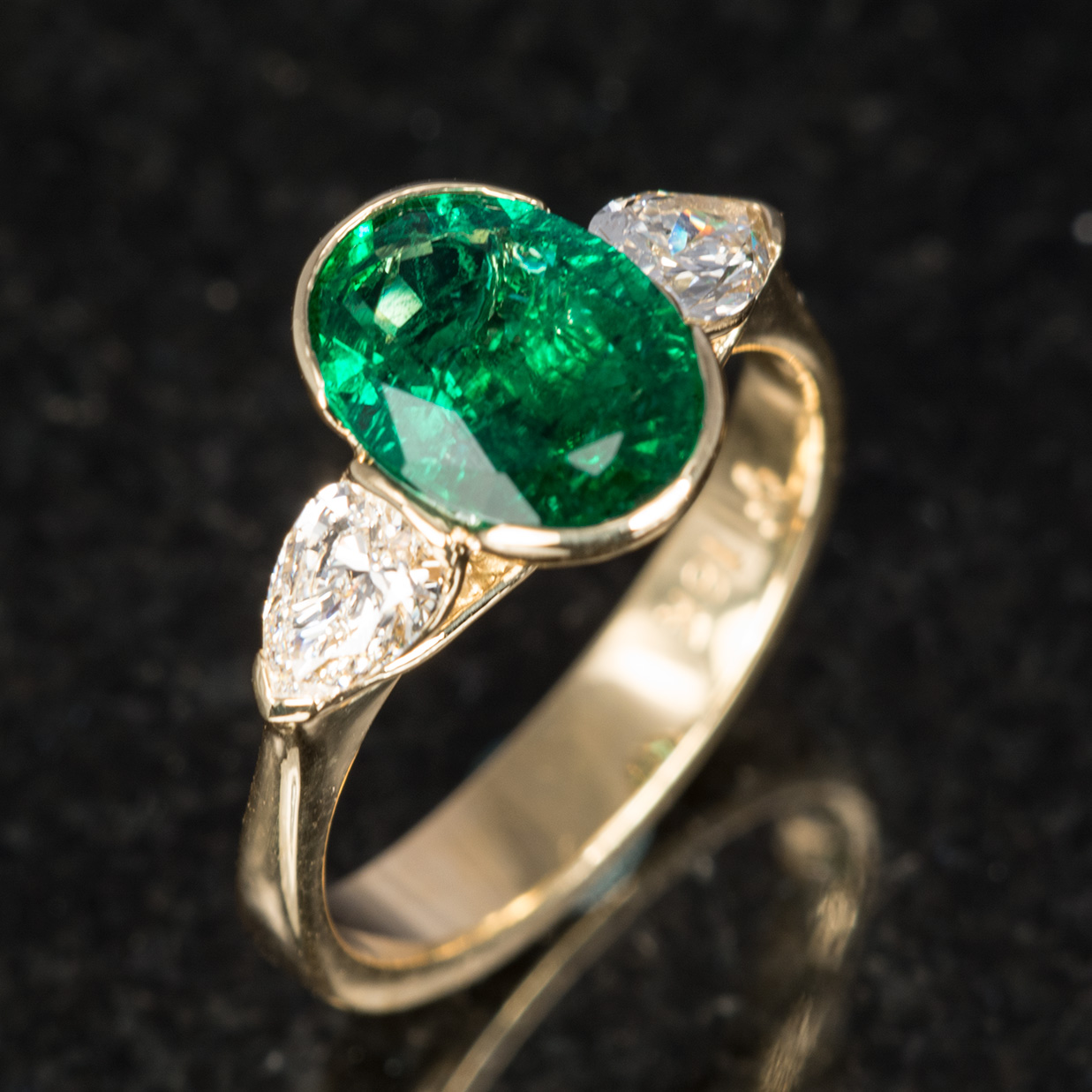 Untreated Emerald Diamond 18K Gold Ring | Hunt Country Jewelers ...