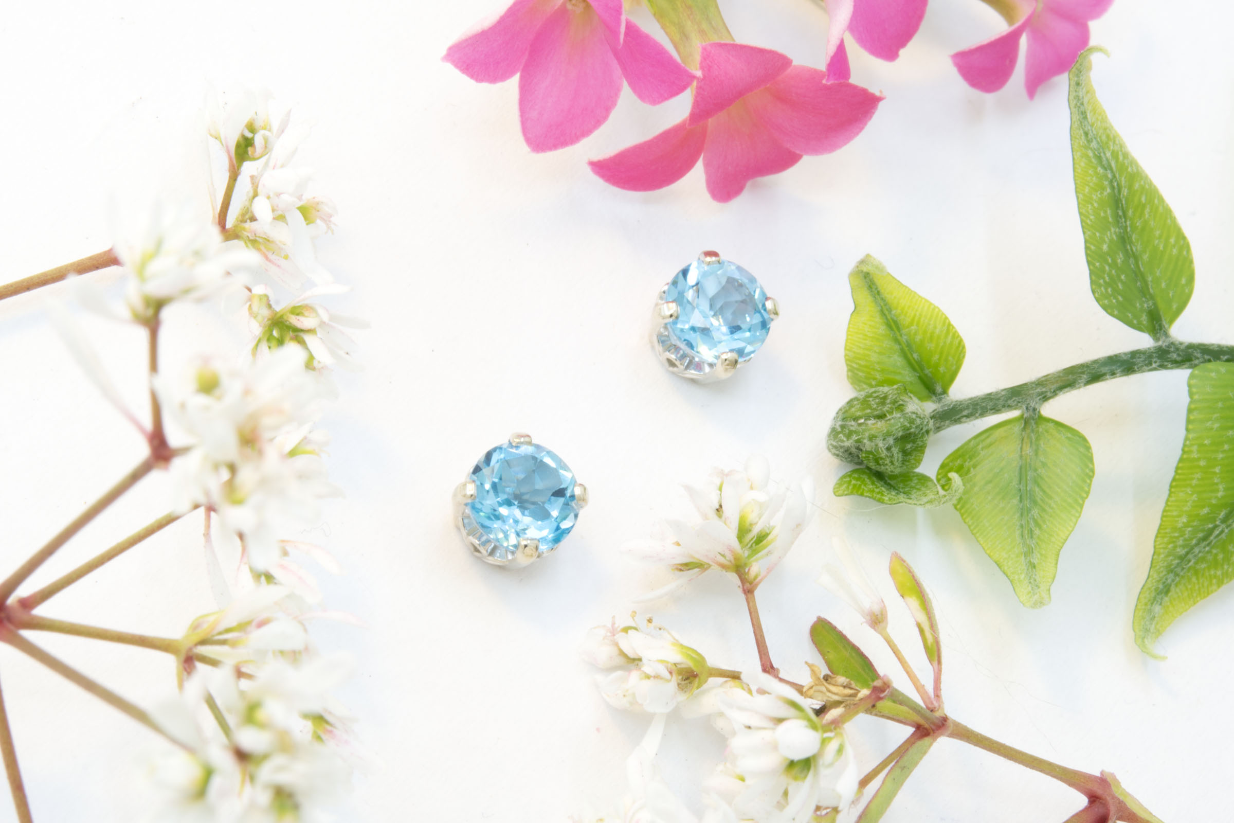 Blue Topaz Stud Earrings 6mm