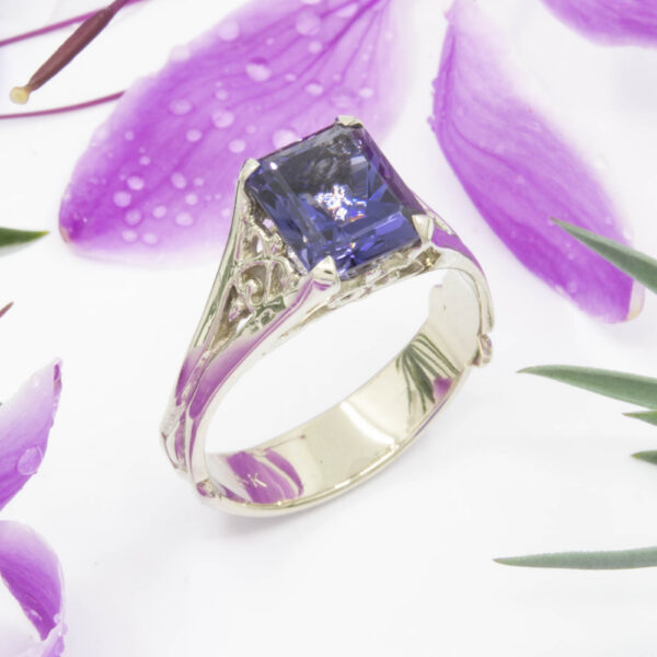 Tanzanite Ring in 18K White Gold