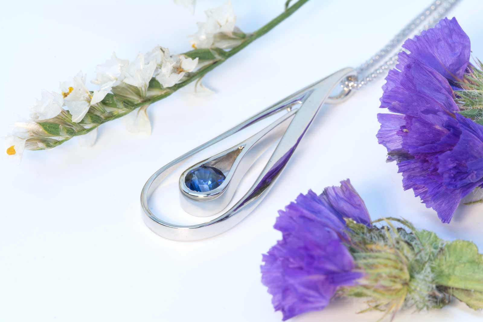 Sapphire Double Loop Pendant in 18k White Gold - Image 2