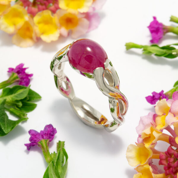 3ct Ruby Cabochon Infinity Ring