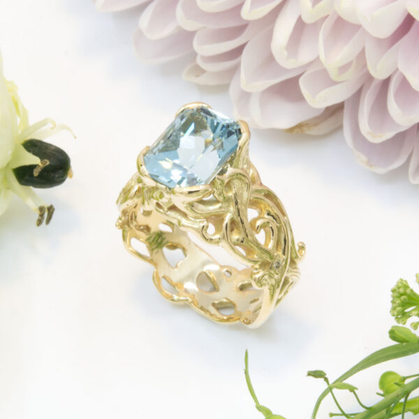 3.38ct Aquamarine Filigree Ring