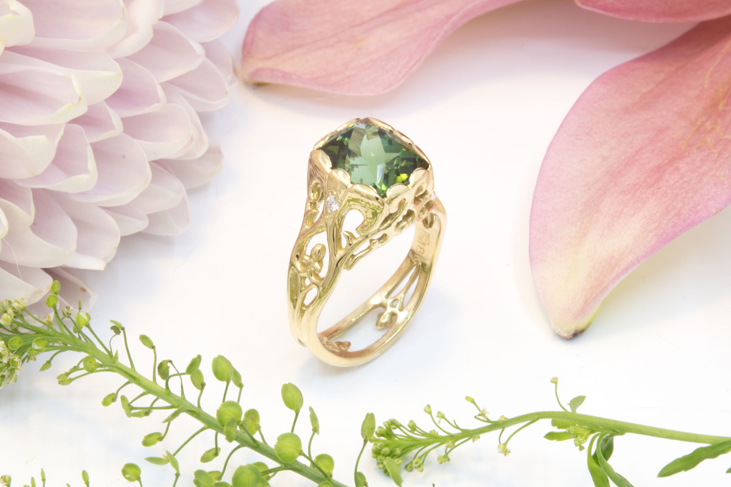 3.81ct Green Tourmaline Ring - Image 2