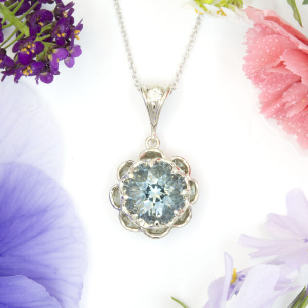 2.66ct Aquamarine Pendant
