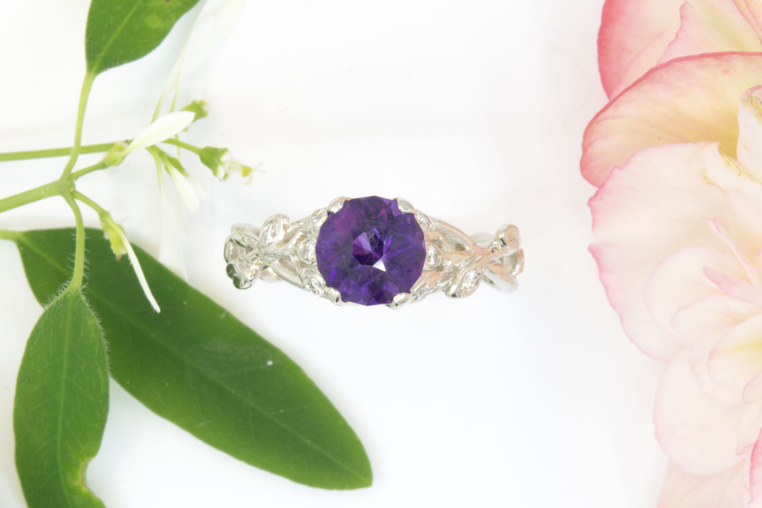 1.41ct Jubilant Crown Amethyst Ring - Image 2