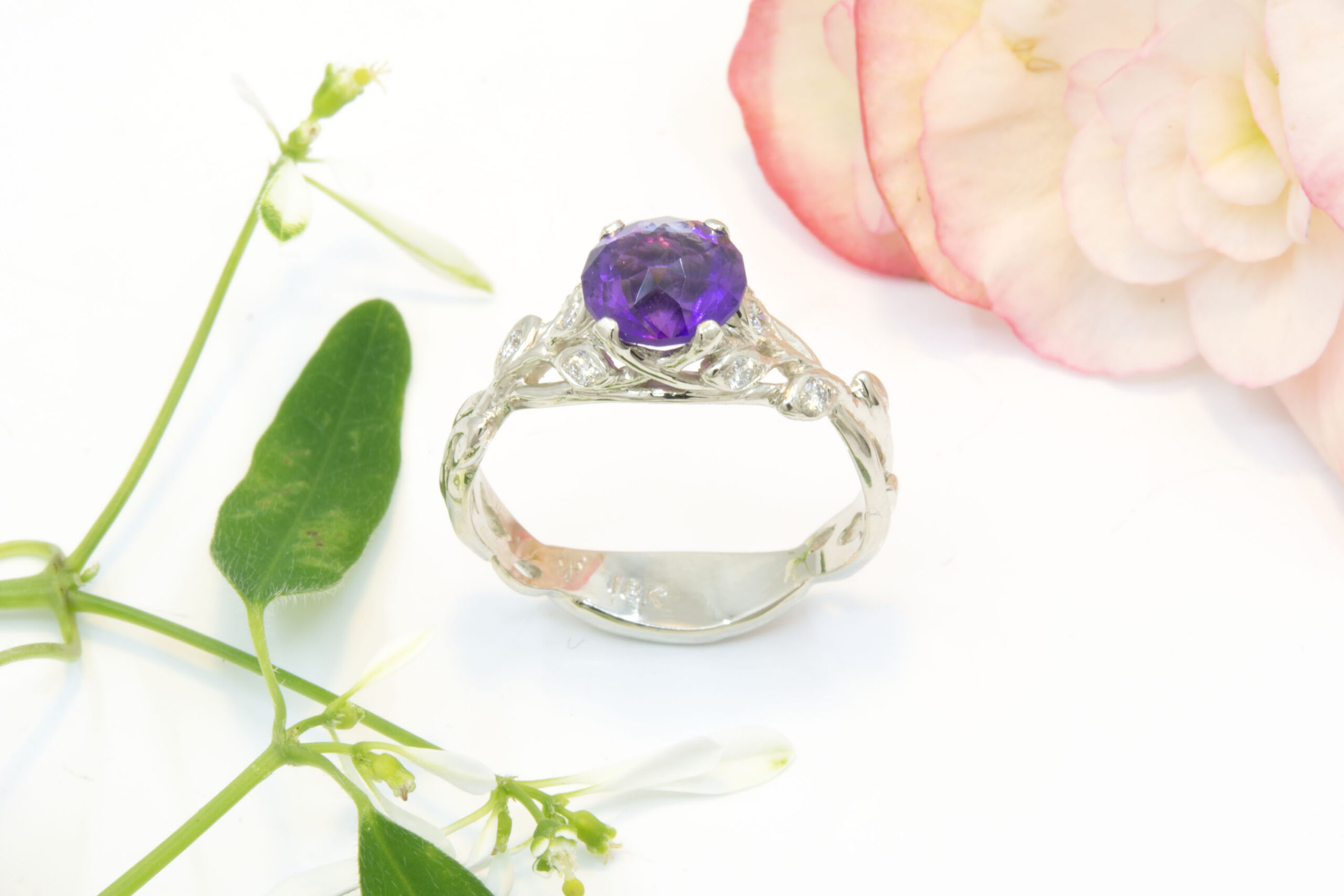 1.41ct Jubilant Crown Amethyst Ring - Image 3
