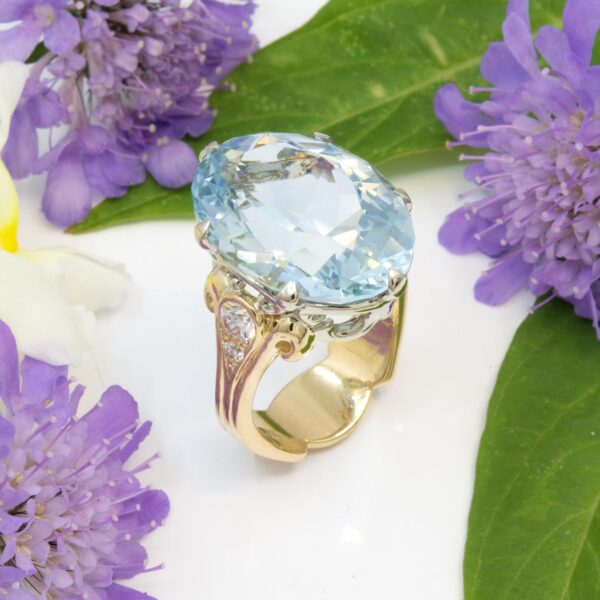 14.92ct Aquamarine Ring with Diamonds