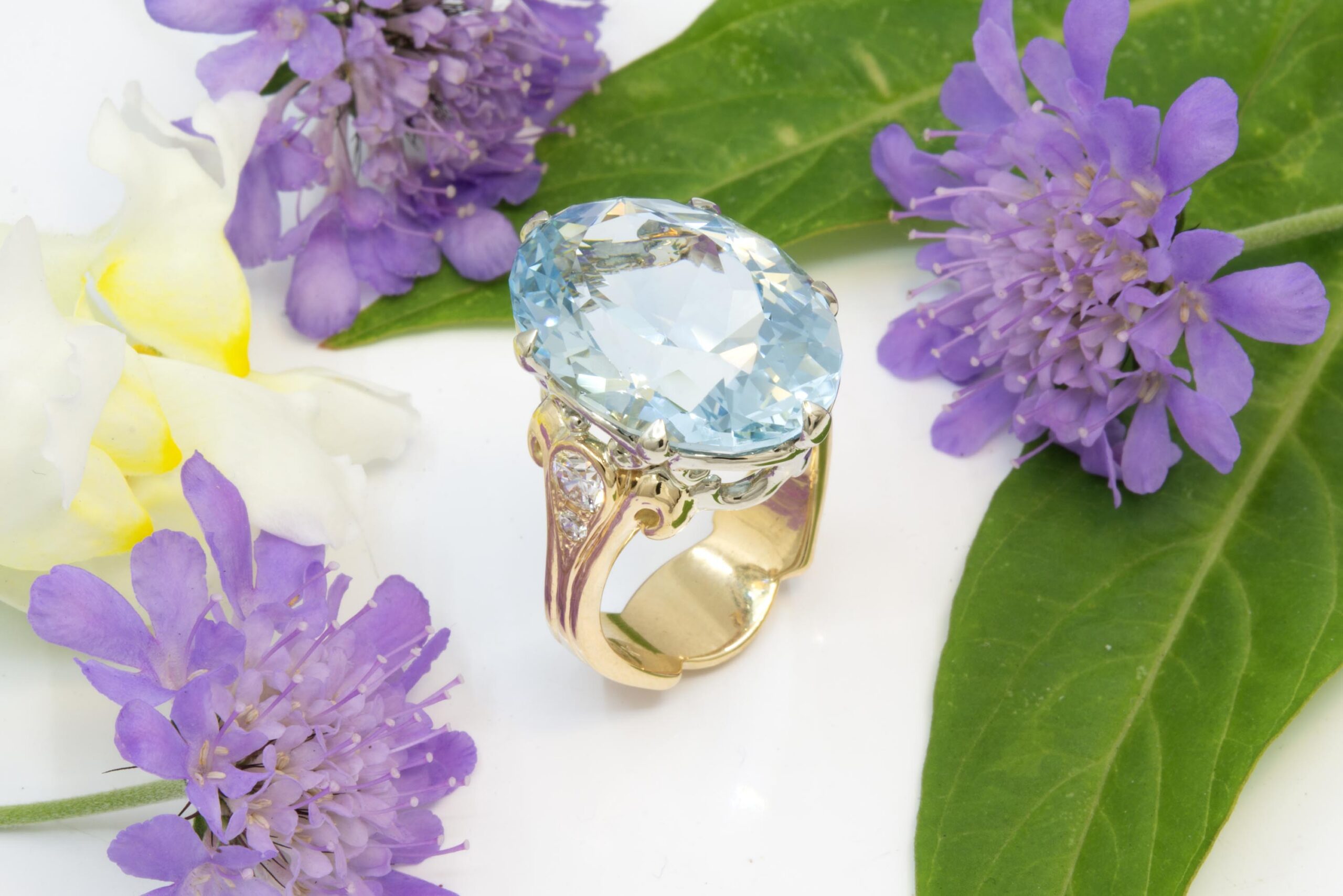 14.92ct Aquamarine Ring with Diamonds